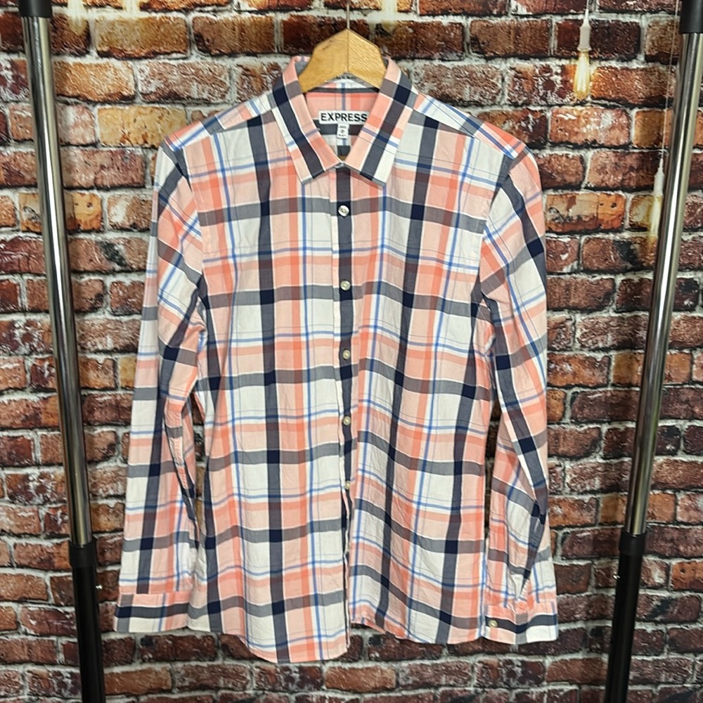 Express extra slim fit men’s button down shirt medium 15 15.5 pink plaid blue